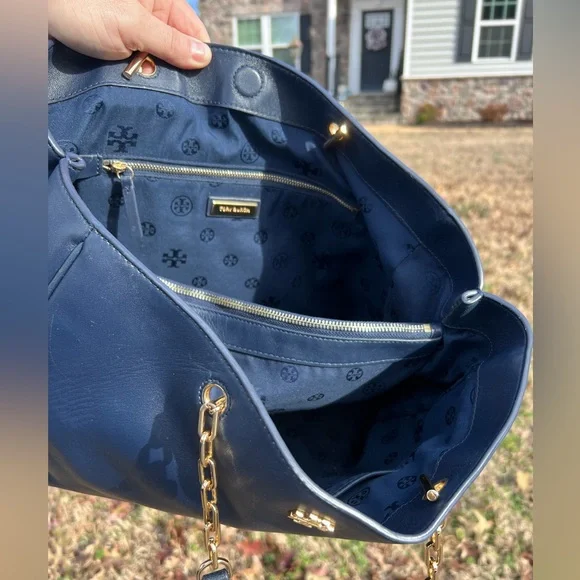 Tory Burch Tote - Picture 7 of 10